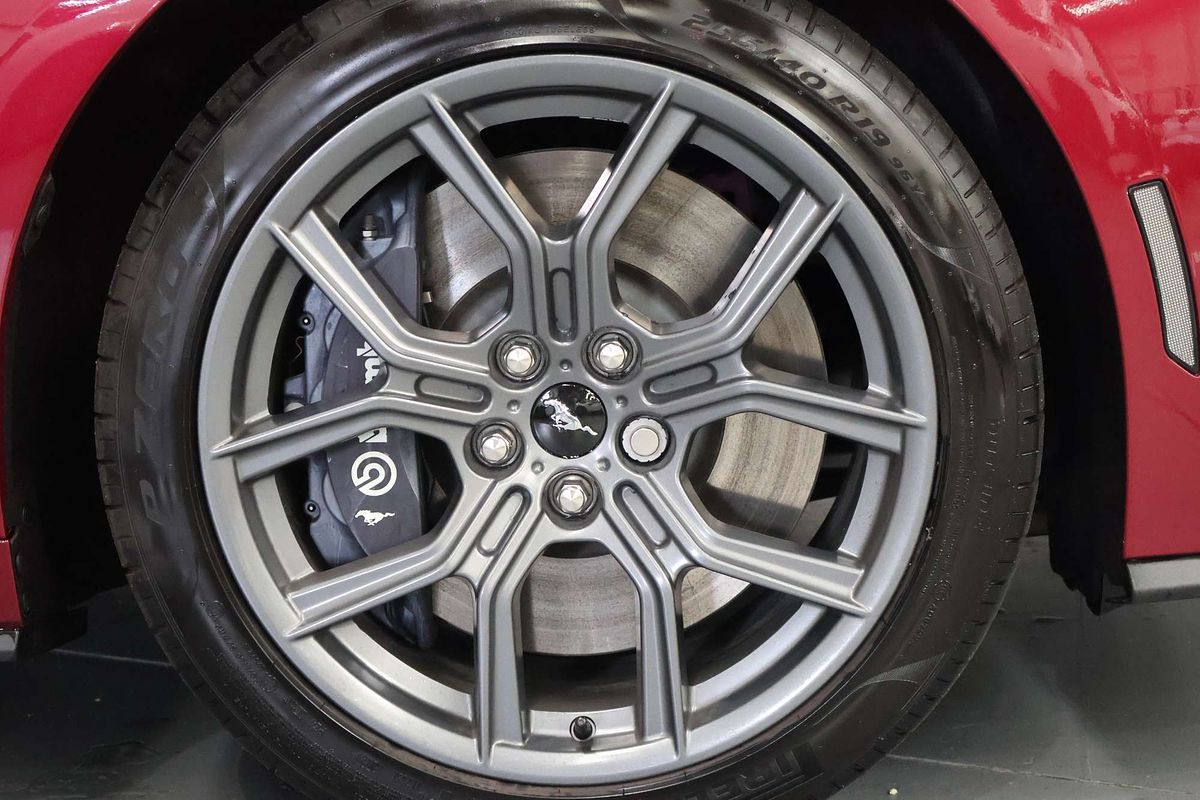 2025 Ford Mustang Ecoboost FO