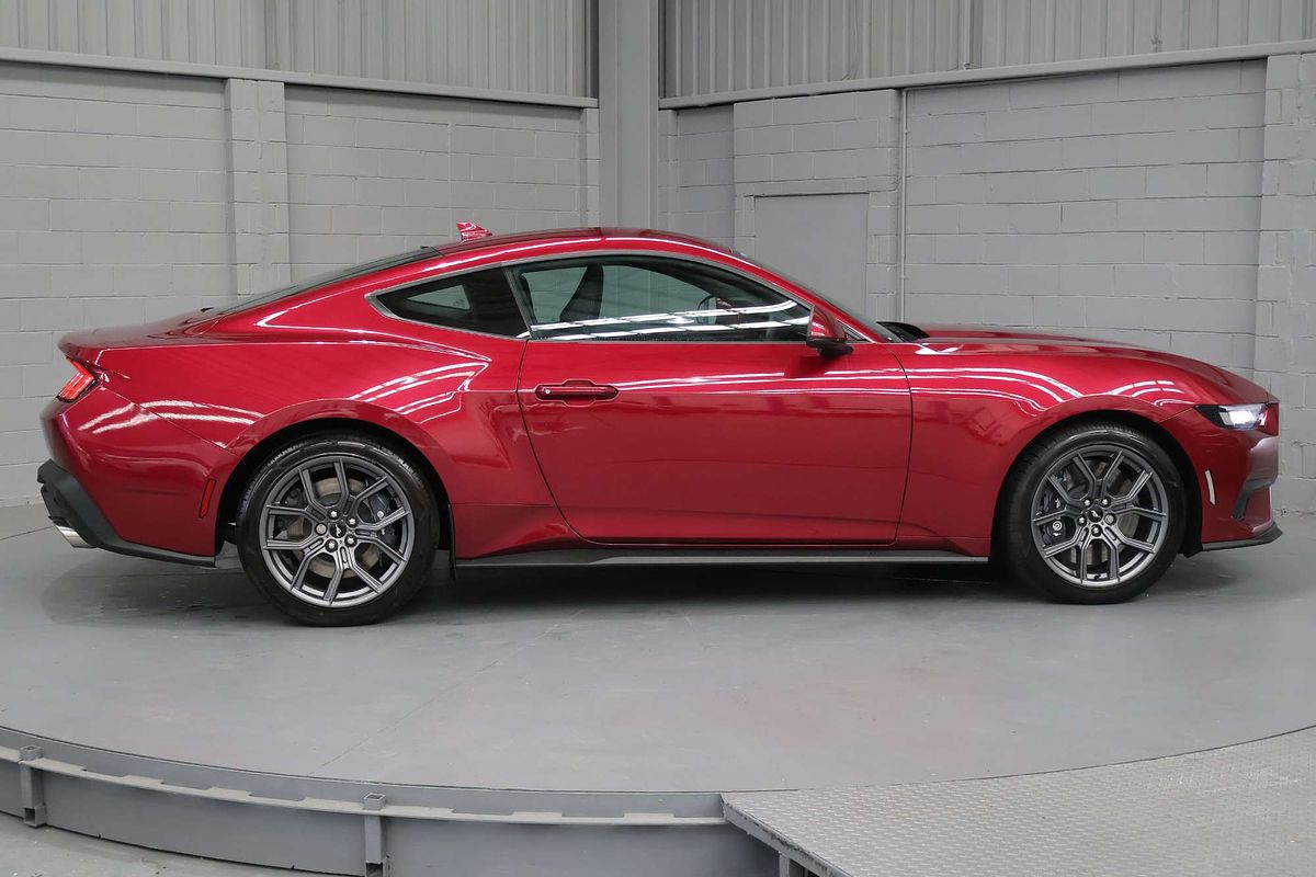 2025 Ford Mustang Ecoboost FO