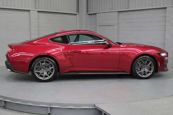 2025 Ford Mustang Ecoboost FO