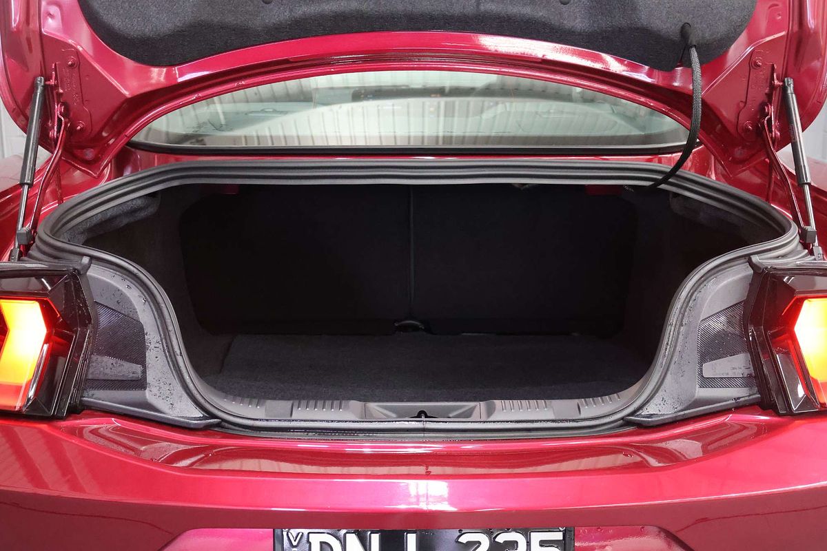 2025 Ford Mustang Ecoboost FO