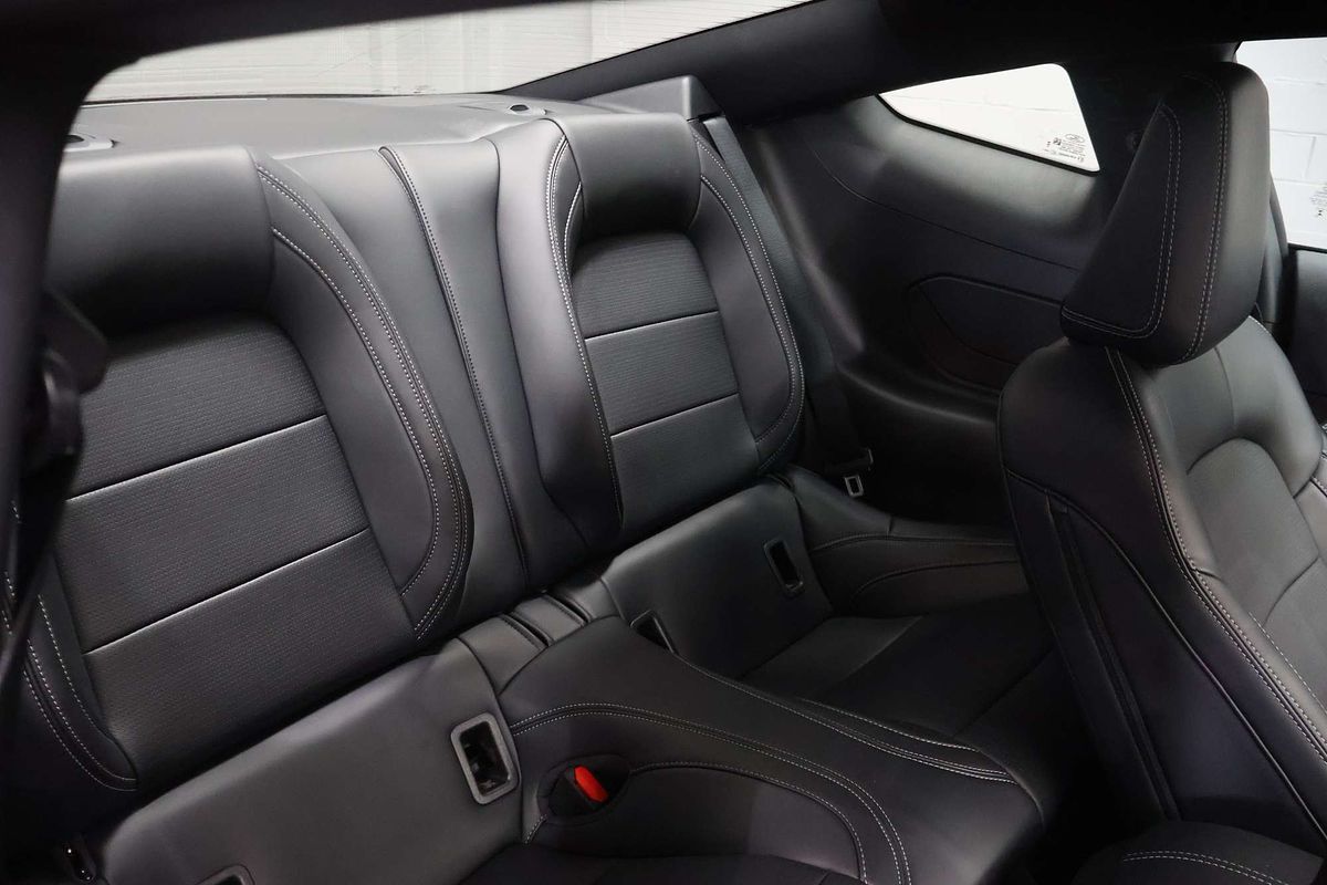 2025 Ford Mustang Ecoboost FO