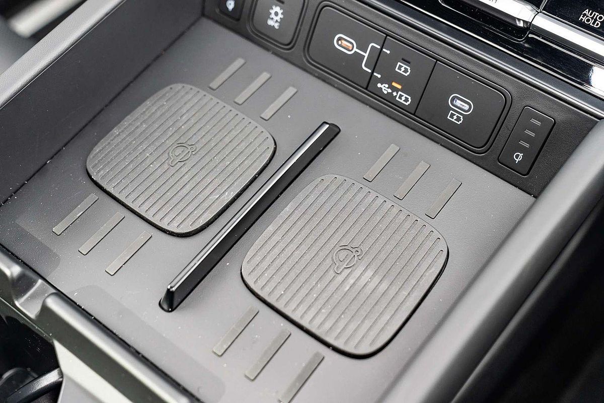 2025 Hyundai Santa Fe Hybrid Calligraphy MX5.V2