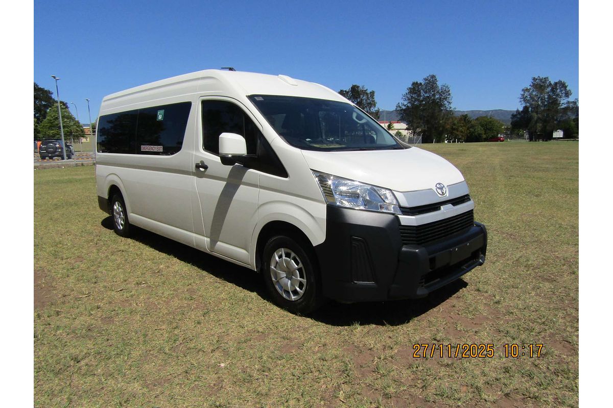 2022 Toyota Hiace Commuter GDH322R ELWB High Roof