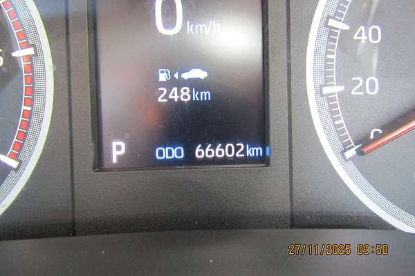 2023 Toyota Hiace Commuter GDH322R ELWB High Roof