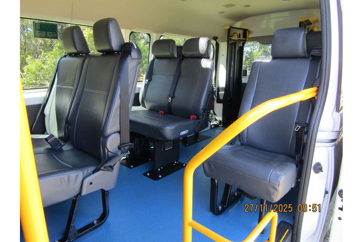 2023 Toyota Hiace Commuter GDH322R ELWB High Roof