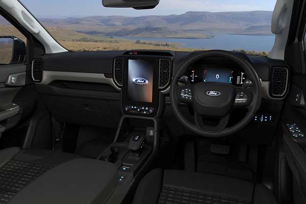 2025 Ford Everest Ambiente 2.0L