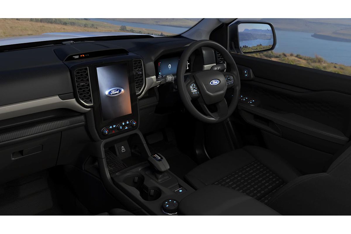 2025 Ford Everest Ambiente 2.0L