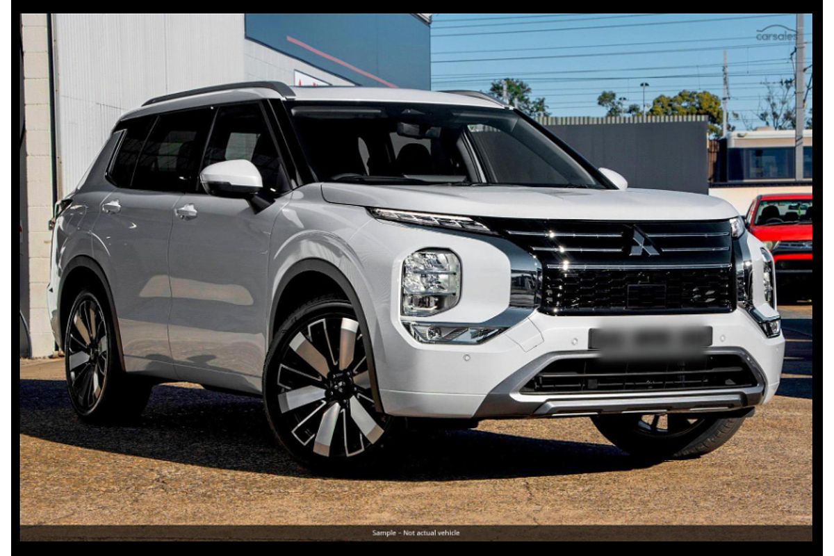 2025 Mitsubishi Outlander Exceed ZM AWD