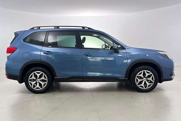 2023 Subaru Forester 2.5i S5 thumb-5