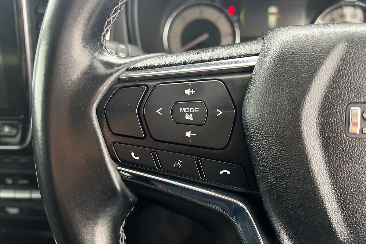 2021 Isuzu MU-X LS-U