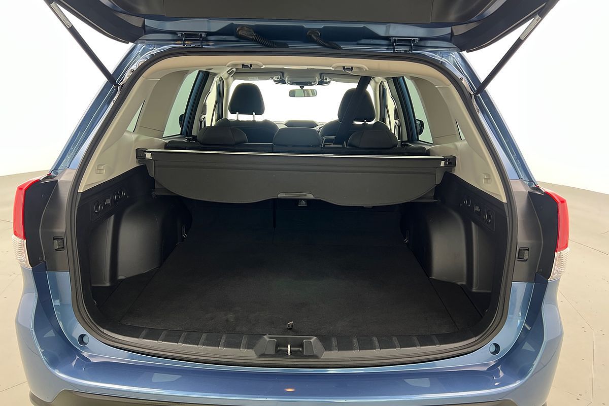 2023 Subaru Forester 2.5i-L S5