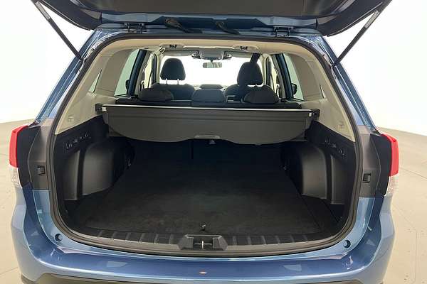 2023 Subaru Forester 2.5i S5 thumb-18