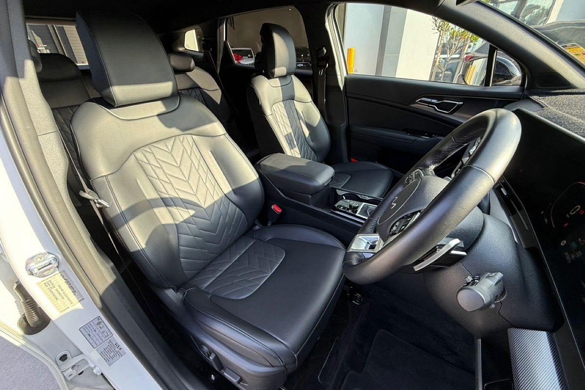 2022 Kia Sportage SX+ NQ5