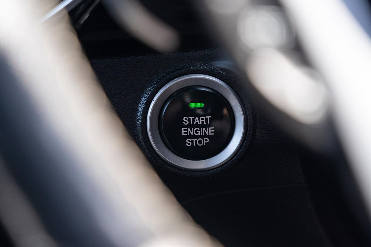 2022 LDV D90 Executive SV9A