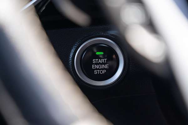 2022 LDV D90 Executive SV9A