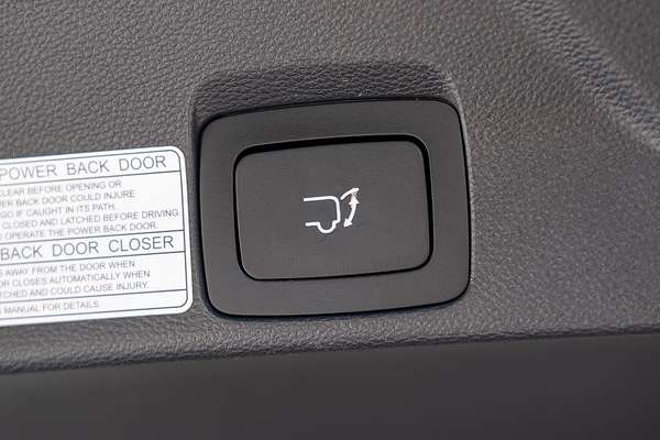 2022 LDV D90 Executive SV9A