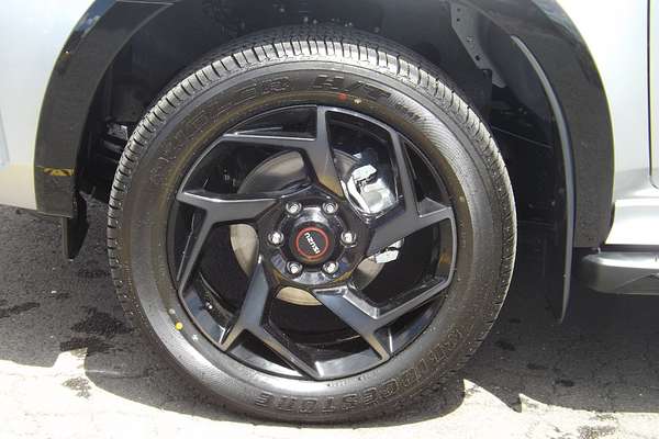 2025 Isuzu MU-X X-TERRAIN