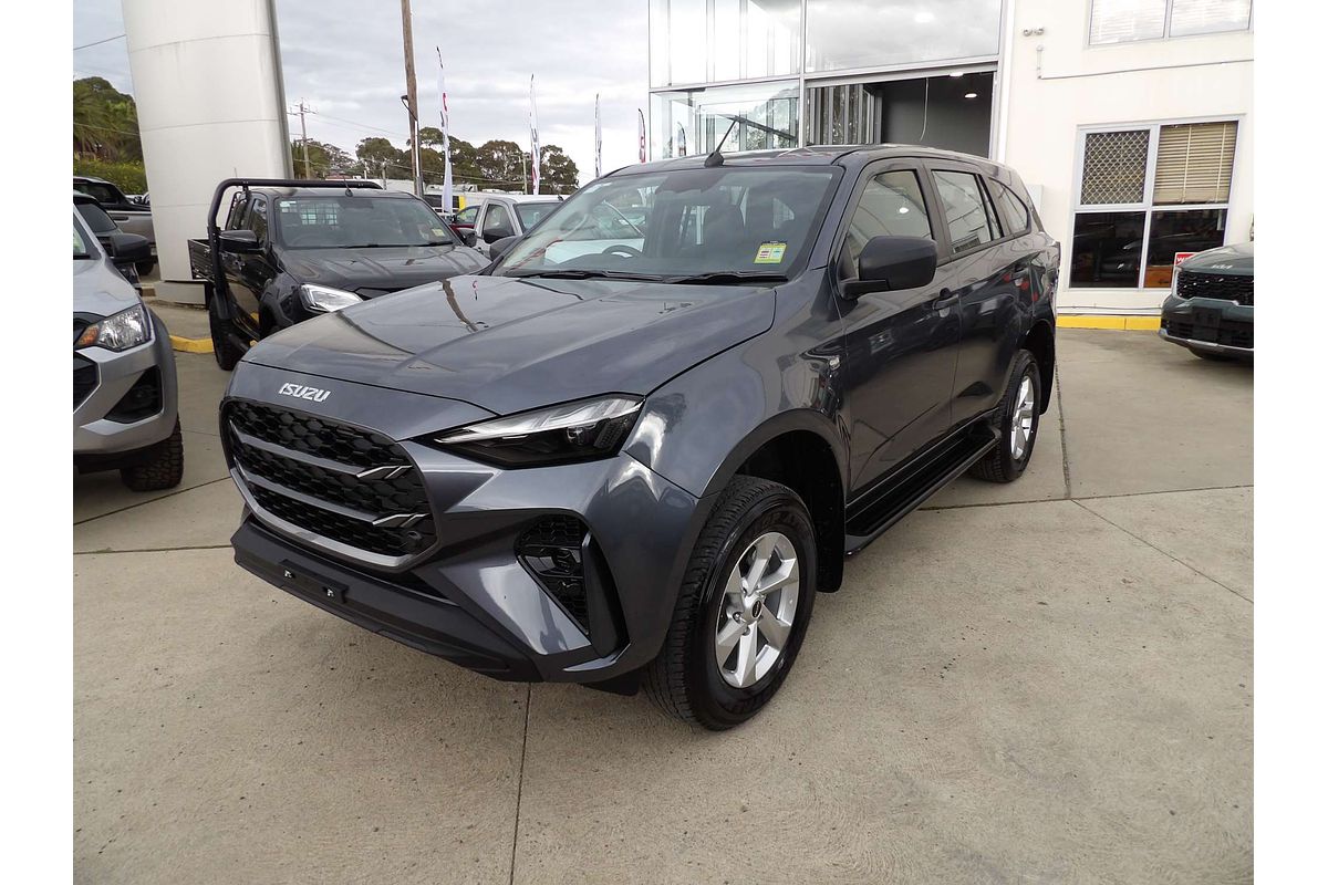2025 Isuzu MU-X LS-M