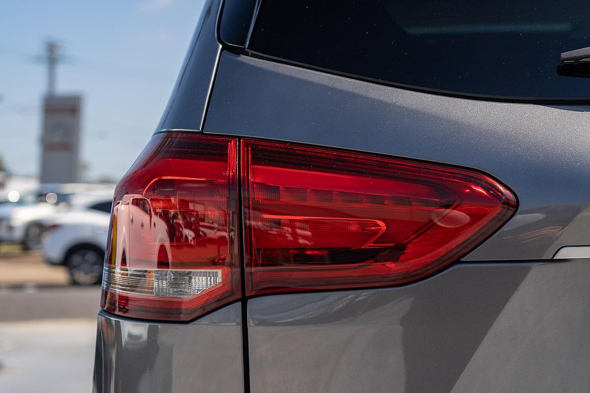 2022 LDV D90 Executive SV9A