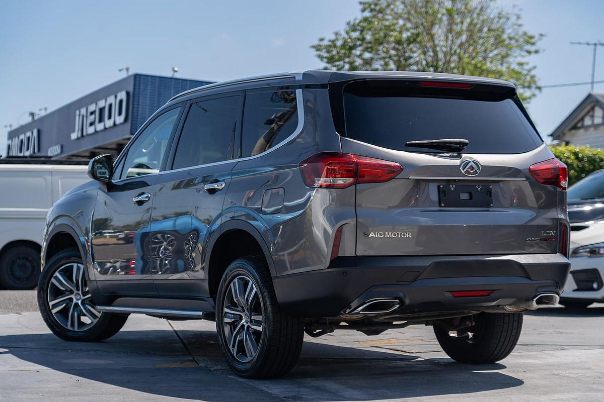 2022 LDV D90 Executive SV9A