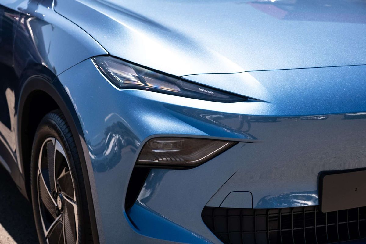 2025 MG MGS5 EV Essence 49 ZS3EM