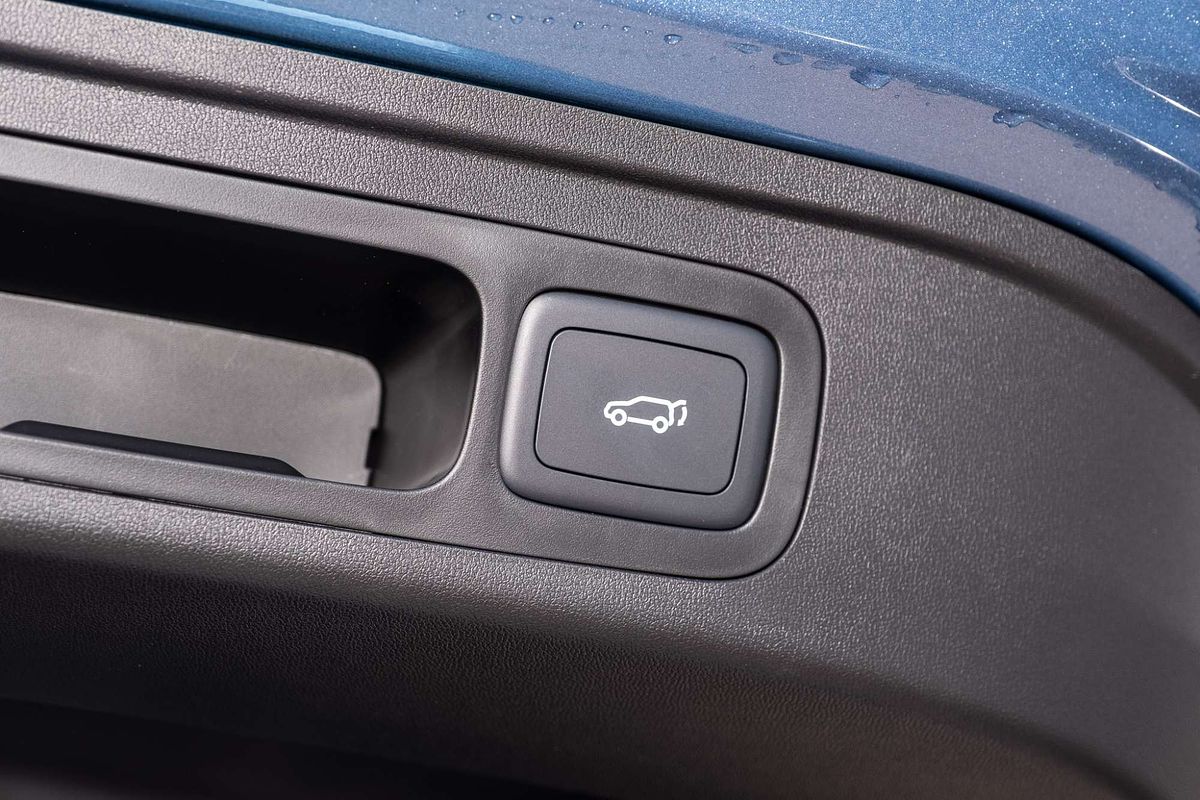 2025 MG MGS5 EV Essence 49 ZS3EM