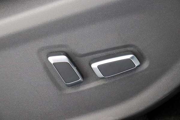 2025 LDV Terron 9 Origin EKK1C 4X4