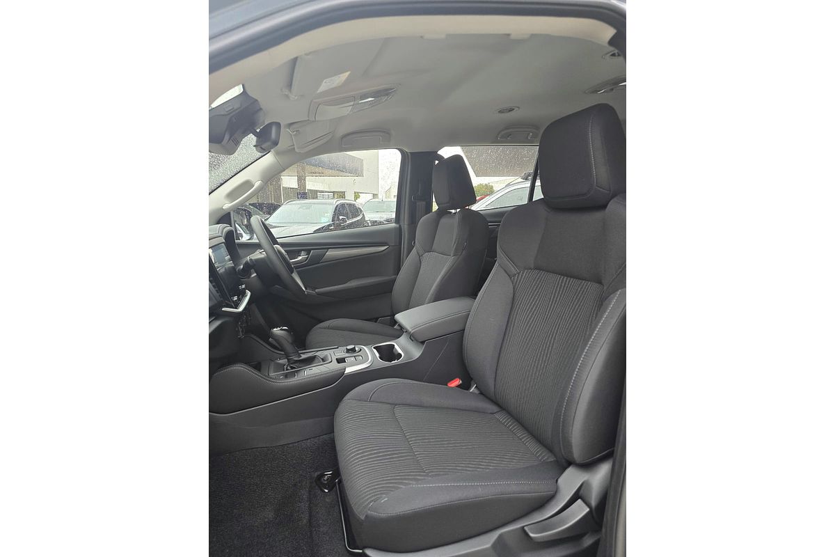 2025 Isuzu MU-X LS-M