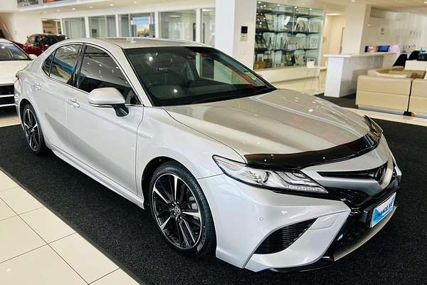 2018 Toyota Camry SX GSV70R