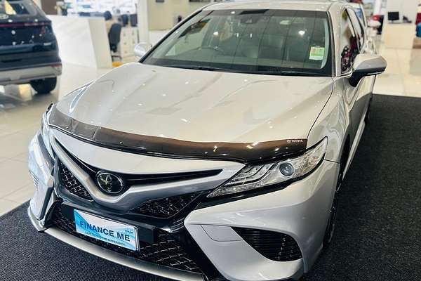 2018 Toyota Camry SX GSV70R