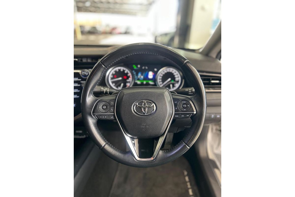 2018 Toyota Camry SX GSV70R