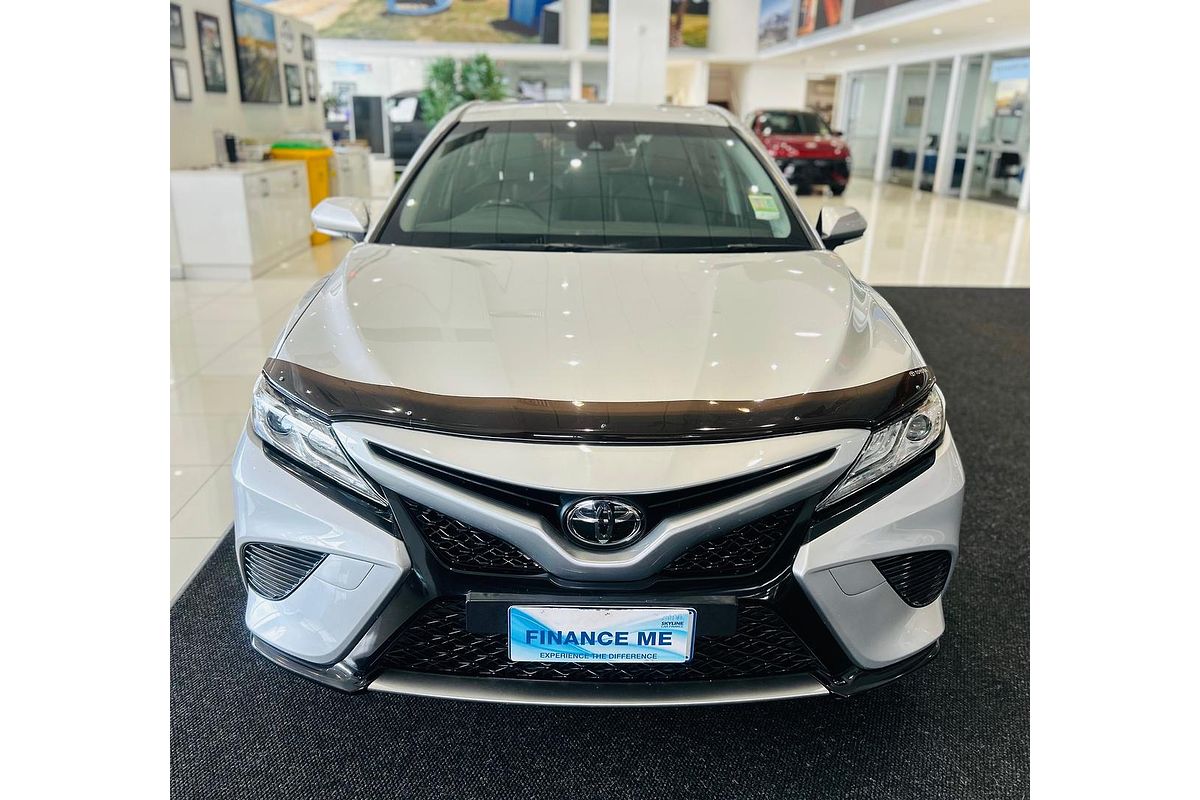 2018 Toyota Camry SX GSV70R