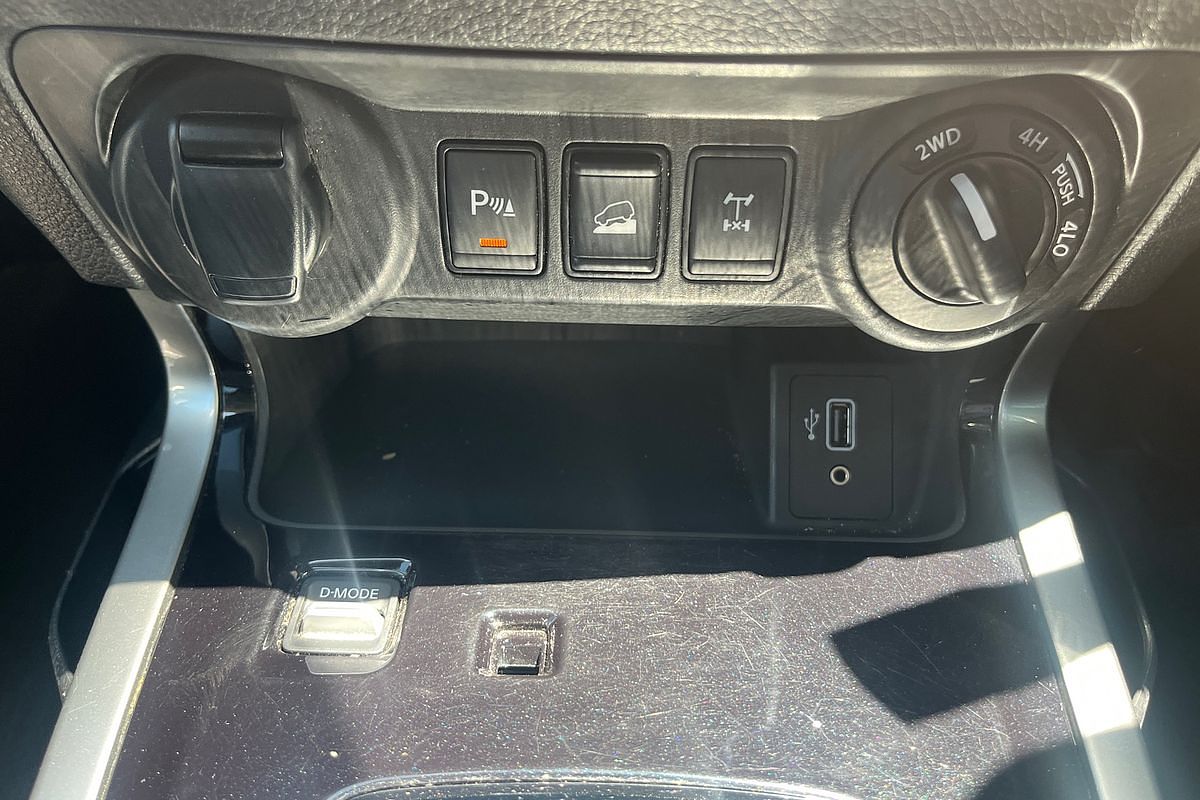 2023 Nissan Navara ST-X D23 4X4