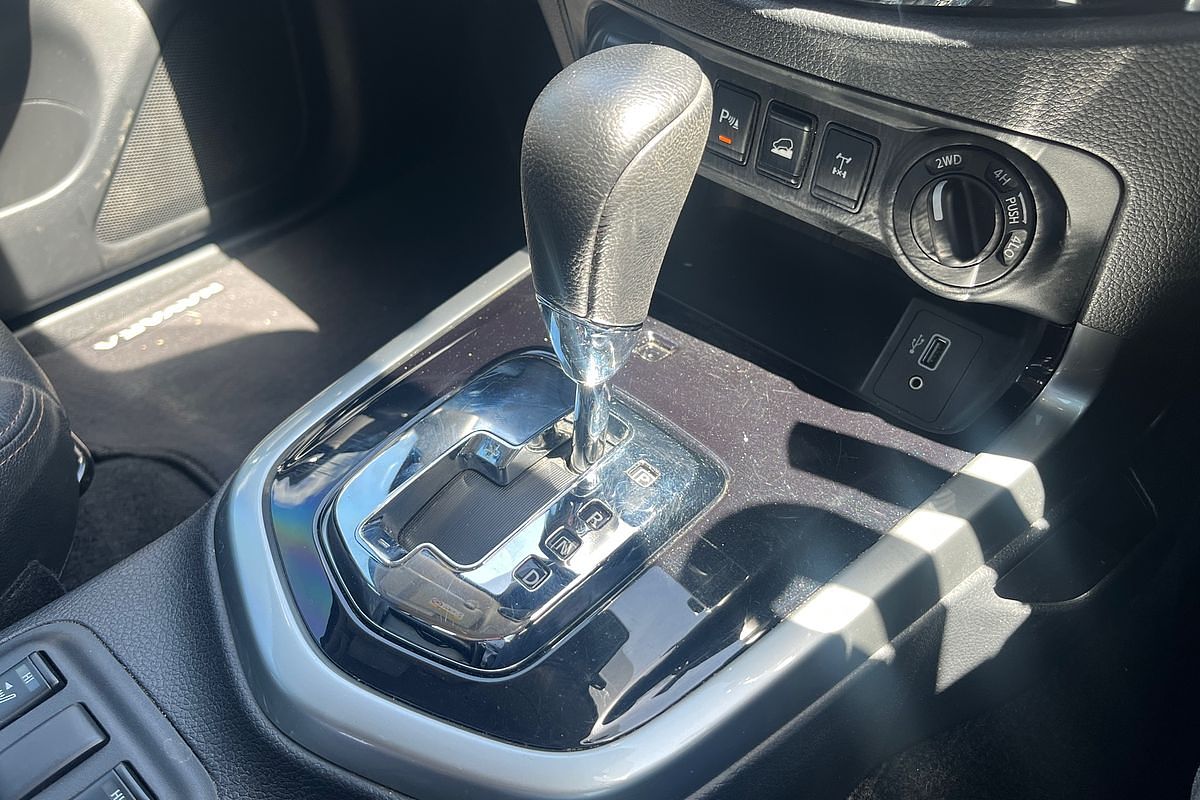 2023 Nissan Navara ST-X D23 4X4