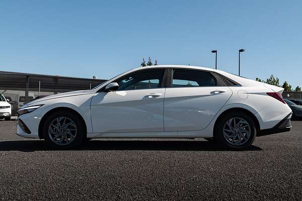 2025 Hyundai i30 Hybrid CN7.V2