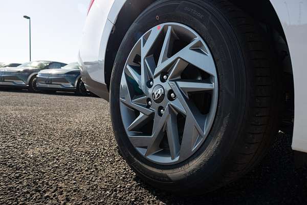 2025 Hyundai i30 Hybrid CN7.V2