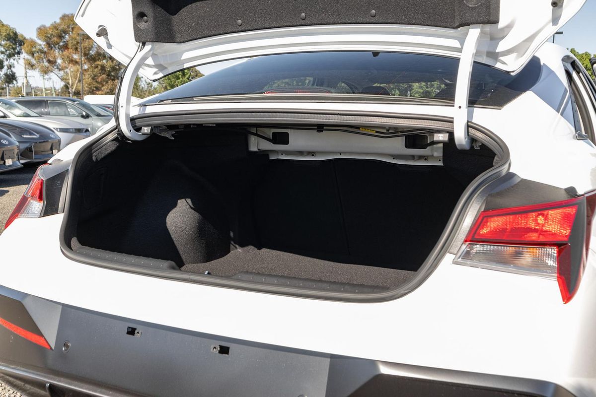 2025 Hyundai i30 Hybrid CN7.V2