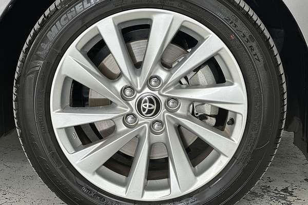 2024 Toyota Camry Ascent AXVH70R