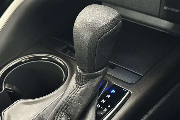 2024 Toyota Camry Ascent AXVH70R