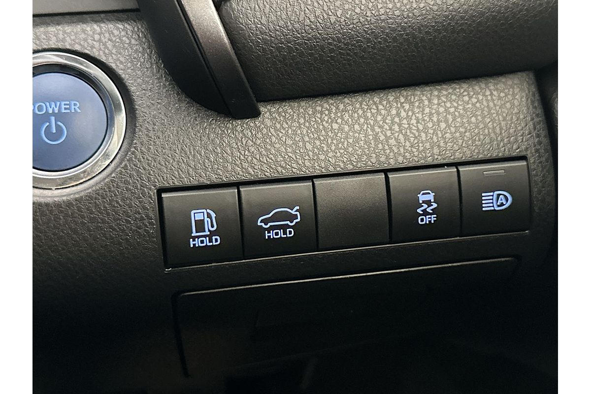 2024 Toyota Camry Ascent AXVH70R