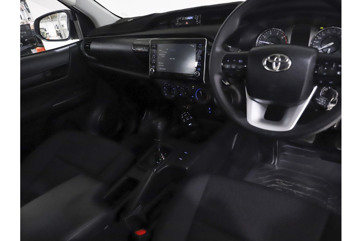 2024 Toyota Hilux SR GUN126R 4X4