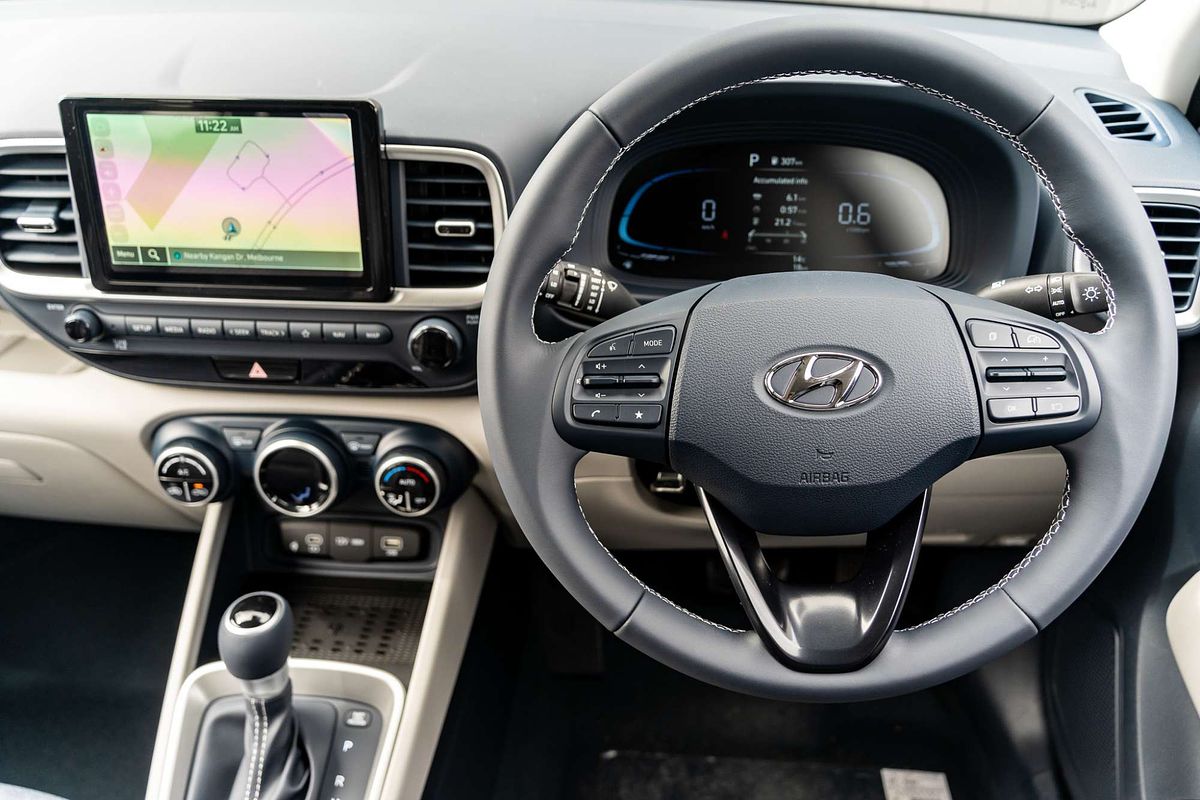 2025 Hyundai Venue Elite QX.V5