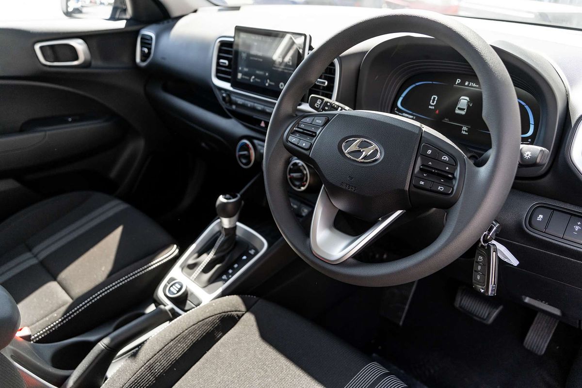 2025 Hyundai Venue QX.V5