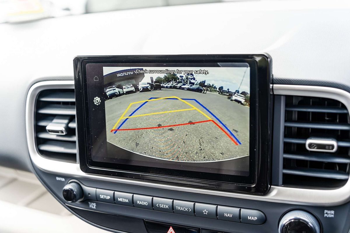 2025 Hyundai Venue Elite QX.V5