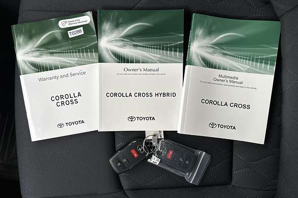 2024 Toyota Corolla Cross GX MXGH10R