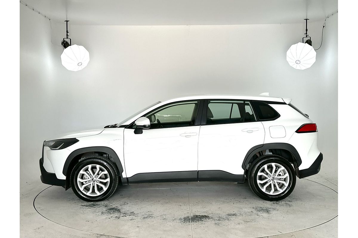2024 Toyota Corolla Cross GX MXGH10R