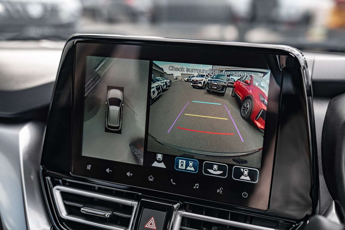 2025 Suzuki Fronx Hybrid KW