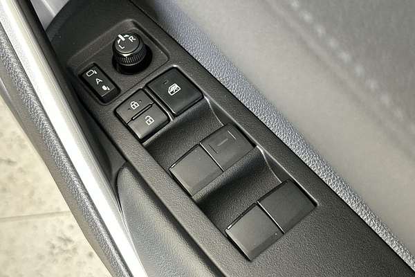 2024 Toyota Corolla Cross GX MXGH10R