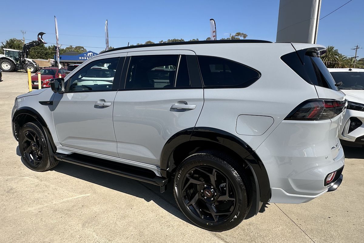 2025 Isuzu MU-X X-TERRAIN