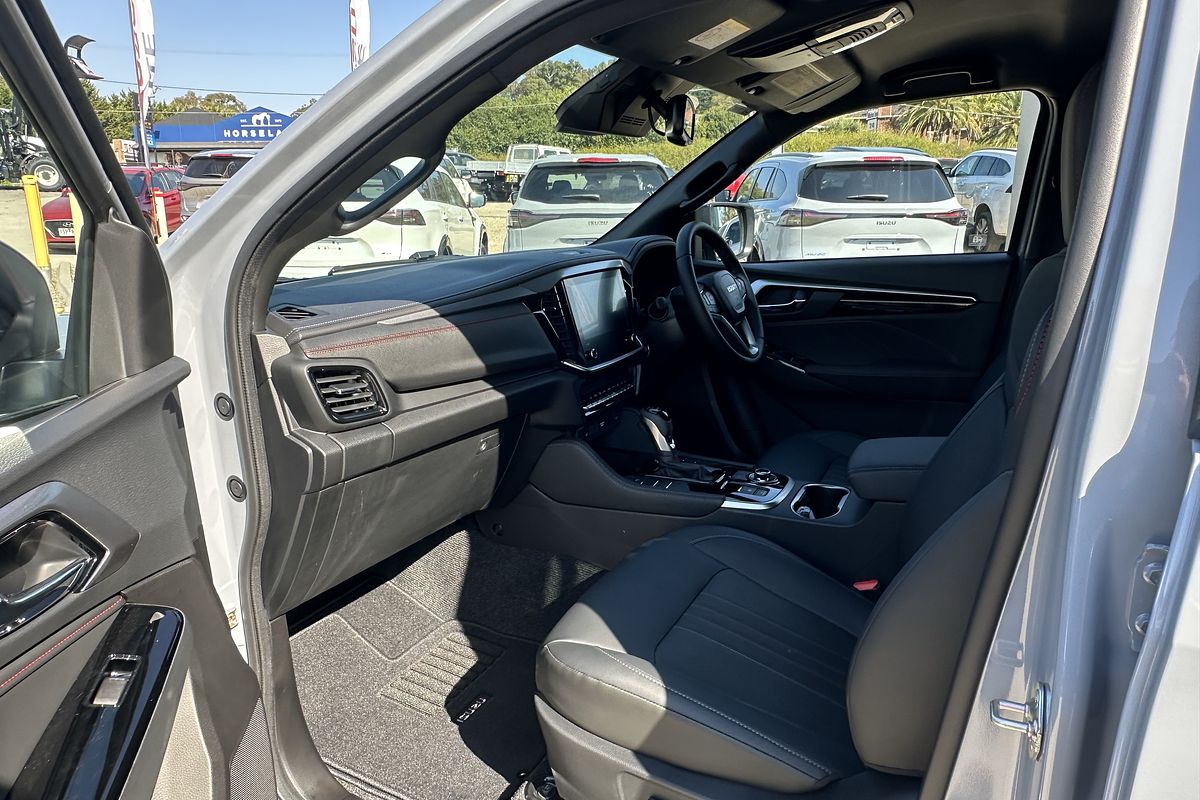 2025 Isuzu MU-X X-TERRAIN